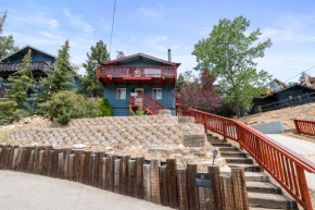 Après Slopes Heaven - Spectacular multi-level home overlooking Bear Mountain Ski Slopes!